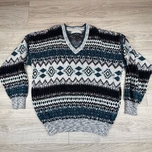 Michael Gerald Mens V Neck Fair Isle Geometric Print Sweater Long Sleeve